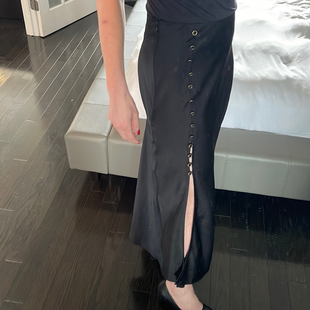 Marciano silky skirt S - great top in my closet to match